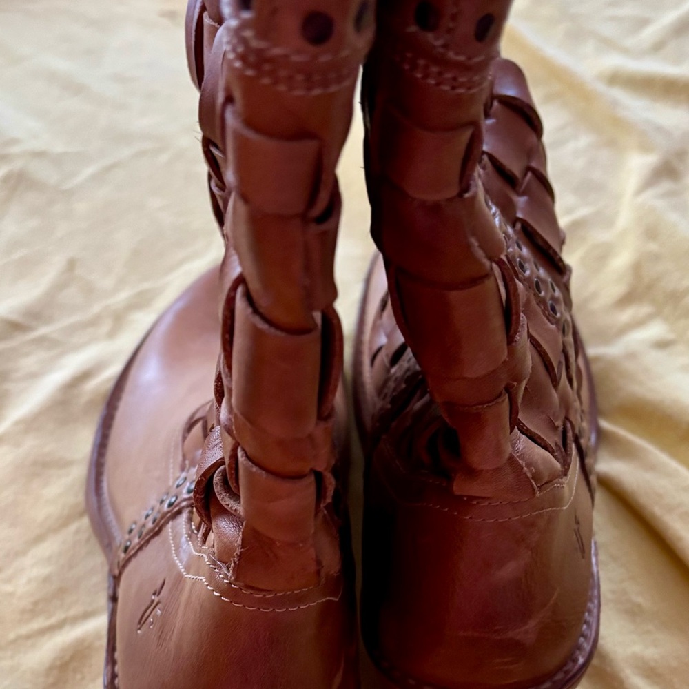 Frye Carmen Short Tan Heeled Boots with Intricate Leather Weave 11 - Picture 4 of 5